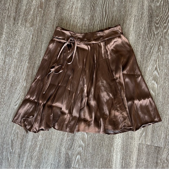 EUC Tara Jarmon Paris VINTAGE Chocolate Brown Flowy Silk Wrap Tie Skirt Small - Picture 3 of 5